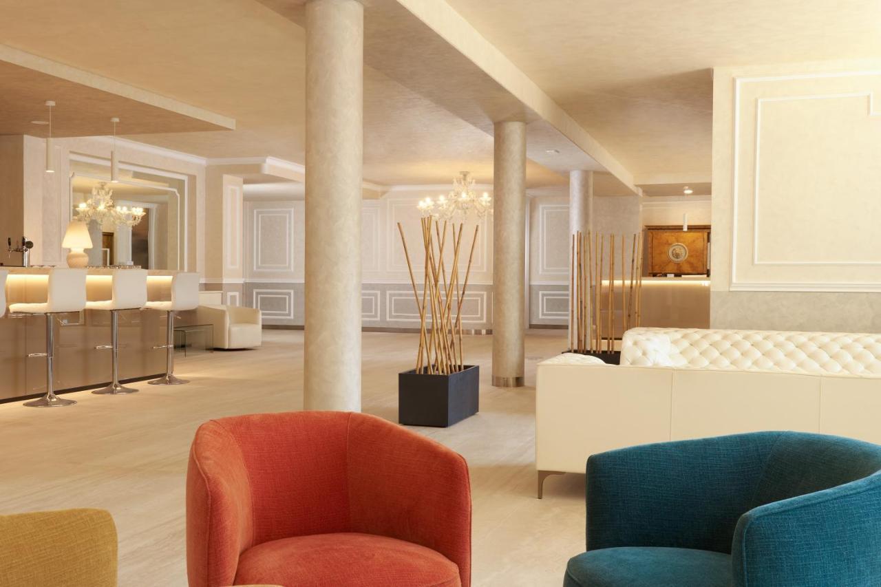 Hotel Gallia & Resort Jesolo Extérieur photo