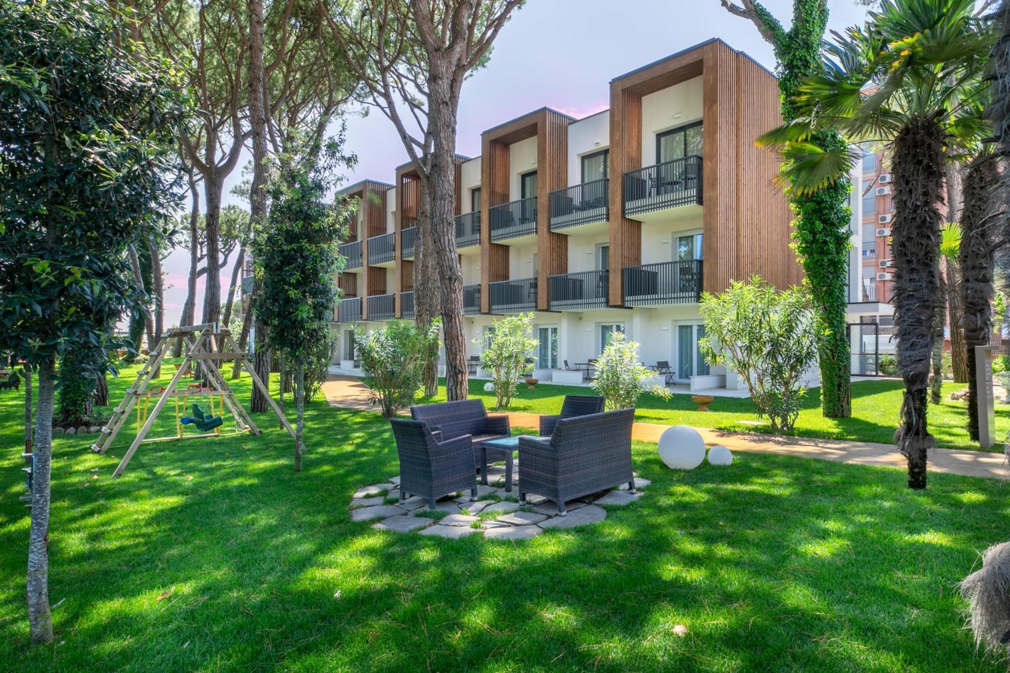 Hotel Gallia & Resort Jesolo Extérieur photo