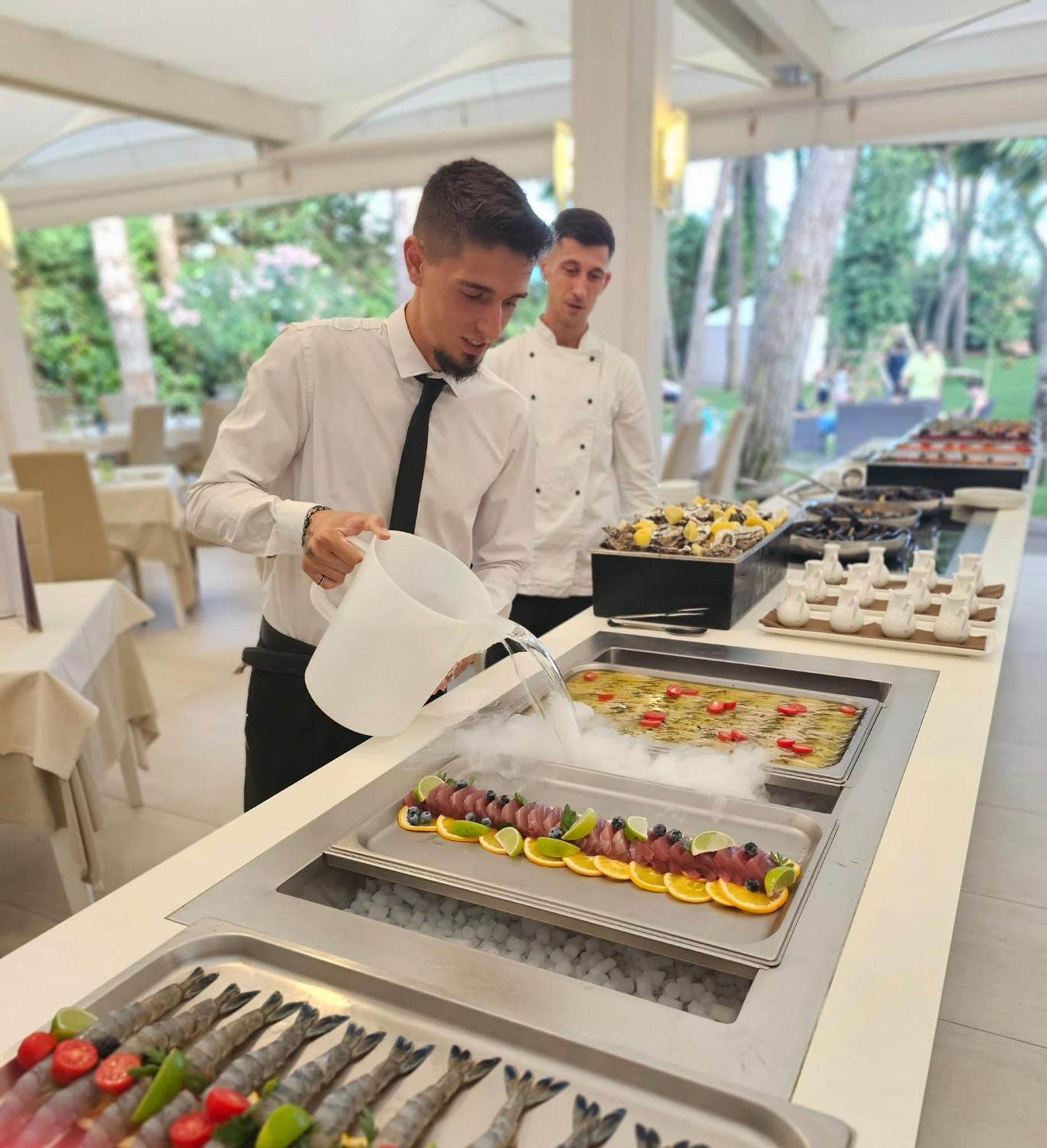 Hotel Gallia & Resort Jesolo Extérieur photo