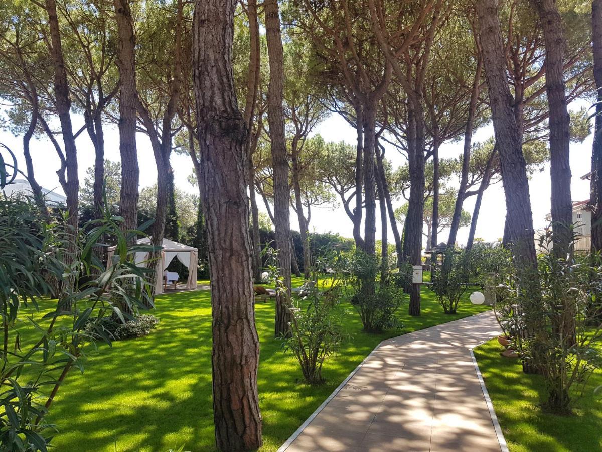 Hotel Gallia & Resort Jesolo Extérieur photo